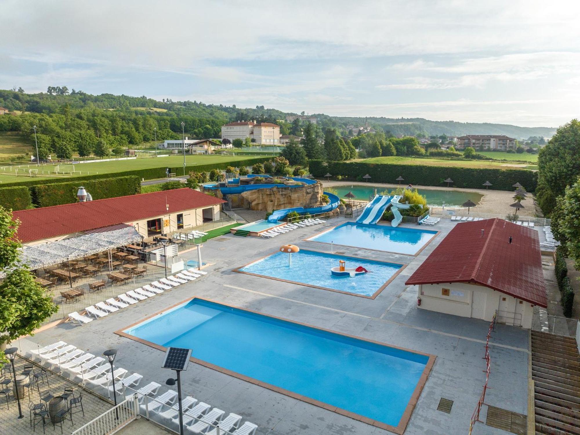 Camping Chateau De Galaure Chateauneuf-de-Galaure ภายนอก รูปภาพ
